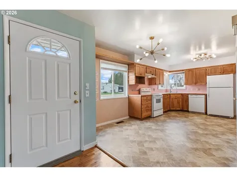 3355 8th Drive Baker City OR 97814