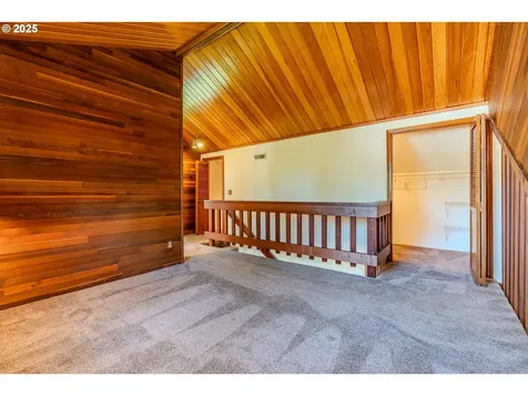 975 SW Florence Court Gresham OR 97080