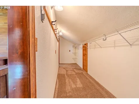 975 SW Florence Court Gresham OR 97080