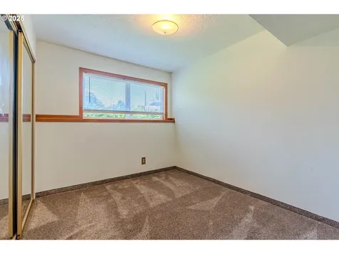 975 SW Florence Court Gresham OR 97080