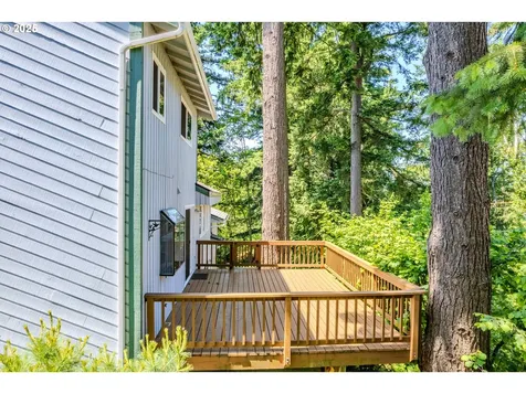 975 SW Florence Court Gresham OR 97080