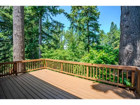 975 SW Florence Court Gresham OR 97080