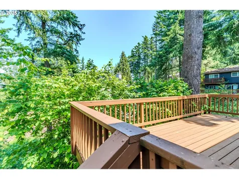 975 SW Florence Court Gresham OR 97080