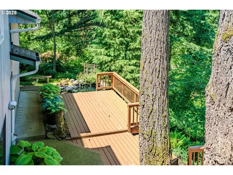 975 SW Florence Court Gresham OR 97080