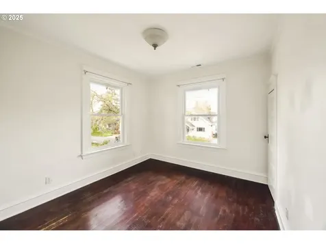 1725 NE 52nd Avenue Portland OR 97213