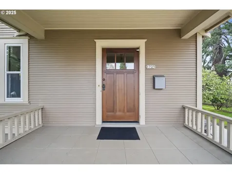 1725 NE 52nd Avenue Portland OR 97213
