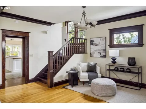 1725 NE 52nd Avenue Portland OR 97213