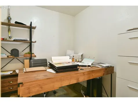 8302 SW 65th Avenue Portland OR 97219