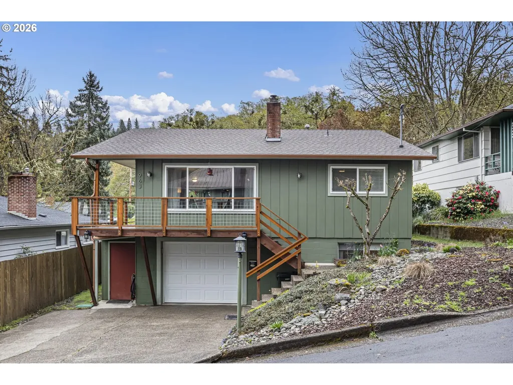 963 SE Glenn Street Roseburg OR 97470
