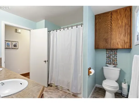 963 SE Glenn Street Roseburg OR 97470