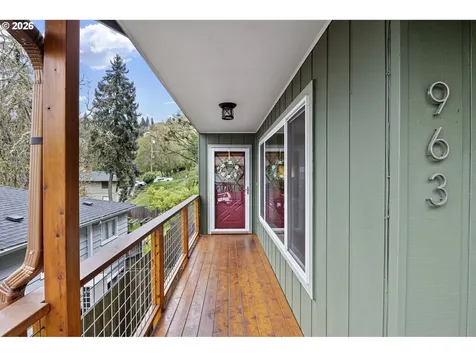 963 SE Glenn Street Roseburg OR 97470