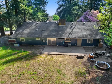 1725 SE 143rd Avenue Portland OR 97233