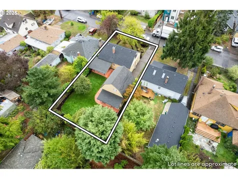 4257 NE Going Street Portland OR 97218