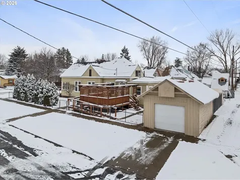 1439 3rd Street Baker City OR 97814