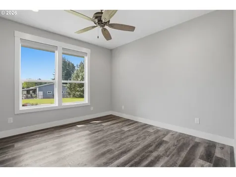 10907 NE 131st Street Vancouver WA 98662