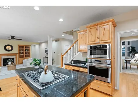 14992 SW Lookout Drive Portland OR 97224