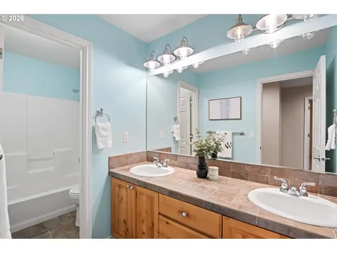 14992 SW Lookout Drive Portland OR 97224