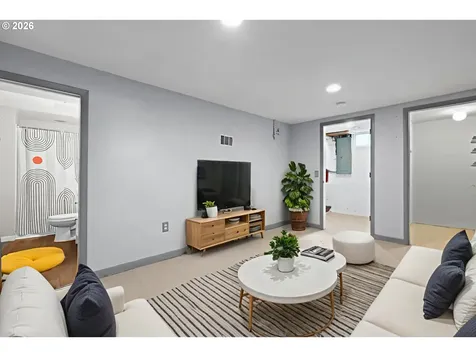 3525 NE 76th Avenue Portland OR 97213