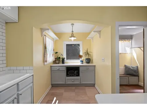 3525 NE 76th Avenue Portland OR 97213