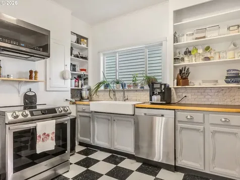 637 Niagara Avenue Astoria OR 97103