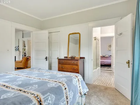 637 Niagara Avenue Astoria OR 97103