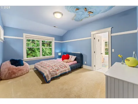 13509 NW Glendoveer Drive Portland OR 97231