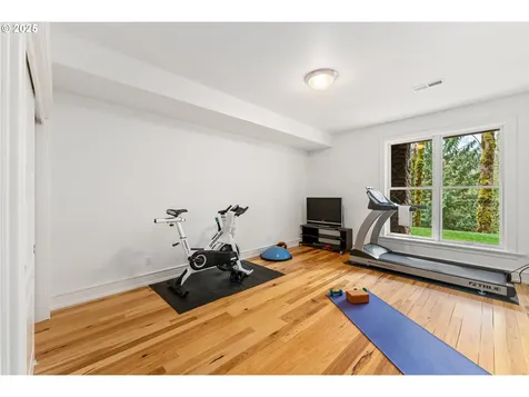 13509 NW Glendoveer Drive Portland OR 97231