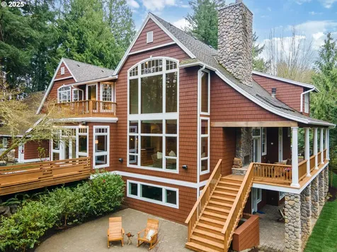 13509 NW Glendoveer Drive Portland OR 97231