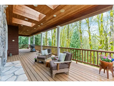 13509 NW Glendoveer Drive Portland OR 97231