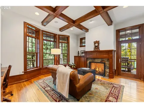 13509 NW Glendoveer Drive Portland OR 97231
