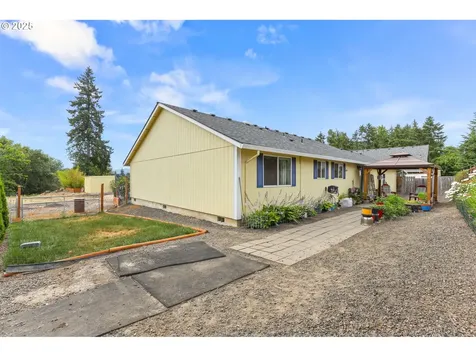 709 S Park Street Carlton OR 97111