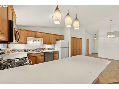 709 S Park Street Carlton OR 97111