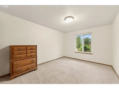 709 S Park Street Carlton OR 97111