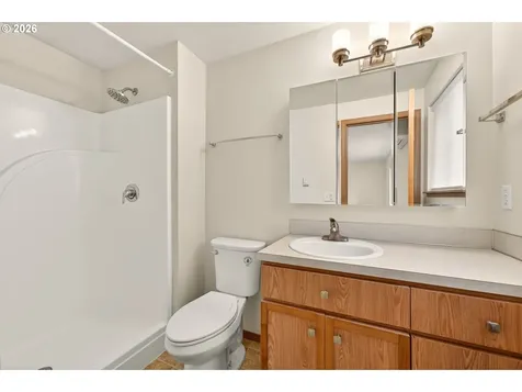709 S Park Street Carlton OR 97111