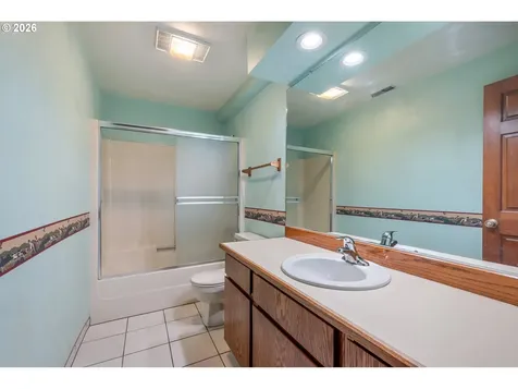 12 City View Boulevard Longview WA 98632