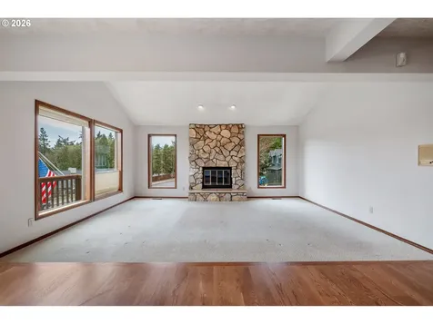 12 City View Boulevard Longview WA 98632