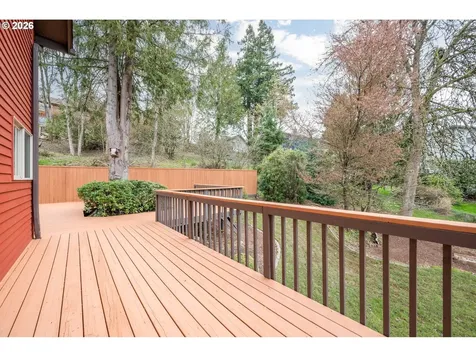 12 City View Boulevard Longview WA 98632
