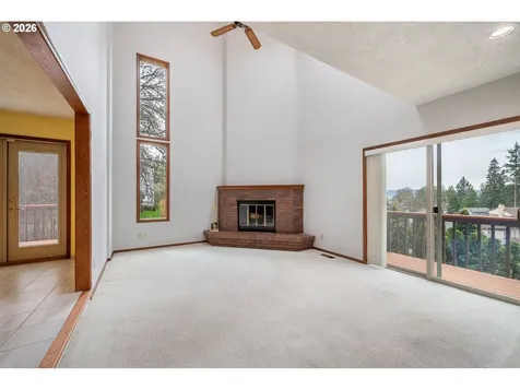 12 City View Boulevard Longview WA 98632