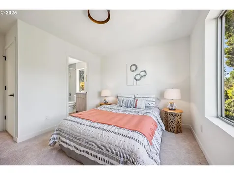7307 N Stanford Avenue Portland OR 97203