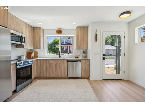 7307 N Stanford Avenue Portland OR 97203