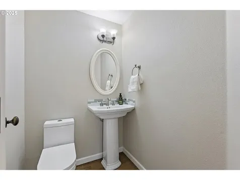 13449 Vermeer Drive Lake Oswego OR 97035