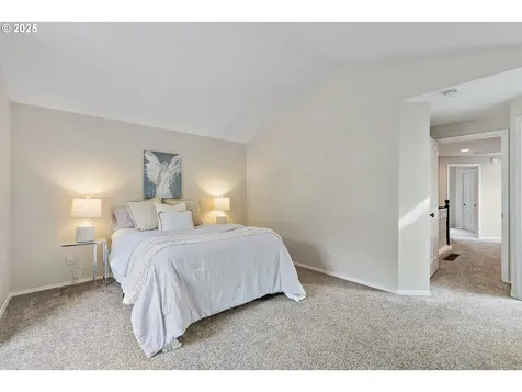 13449 Vermeer Drive Lake Oswego OR 97035