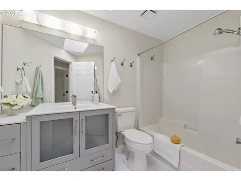 13449 Vermeer Drive Lake Oswego OR 97035