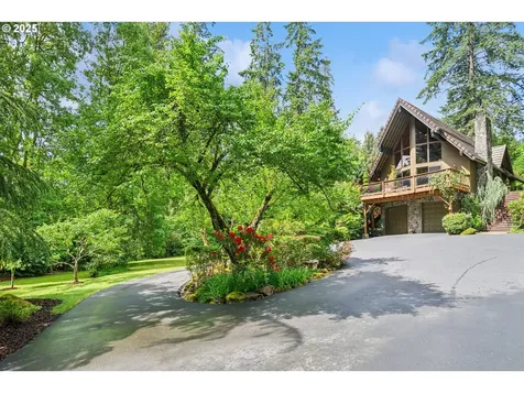 30625 SW Riverwood Drive West Linn OR 97068