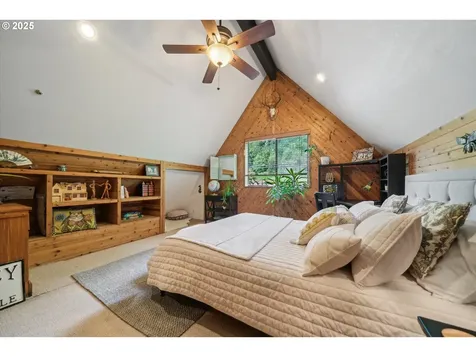 30625 SW Riverwood Drive West Linn OR 97068