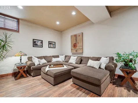 30625 SW Riverwood Drive West Linn OR 97068