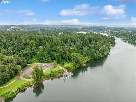 30625 SW Riverwood Drive West Linn OR 97068