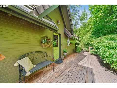 30625 SW Riverwood Drive West Linn OR 97068