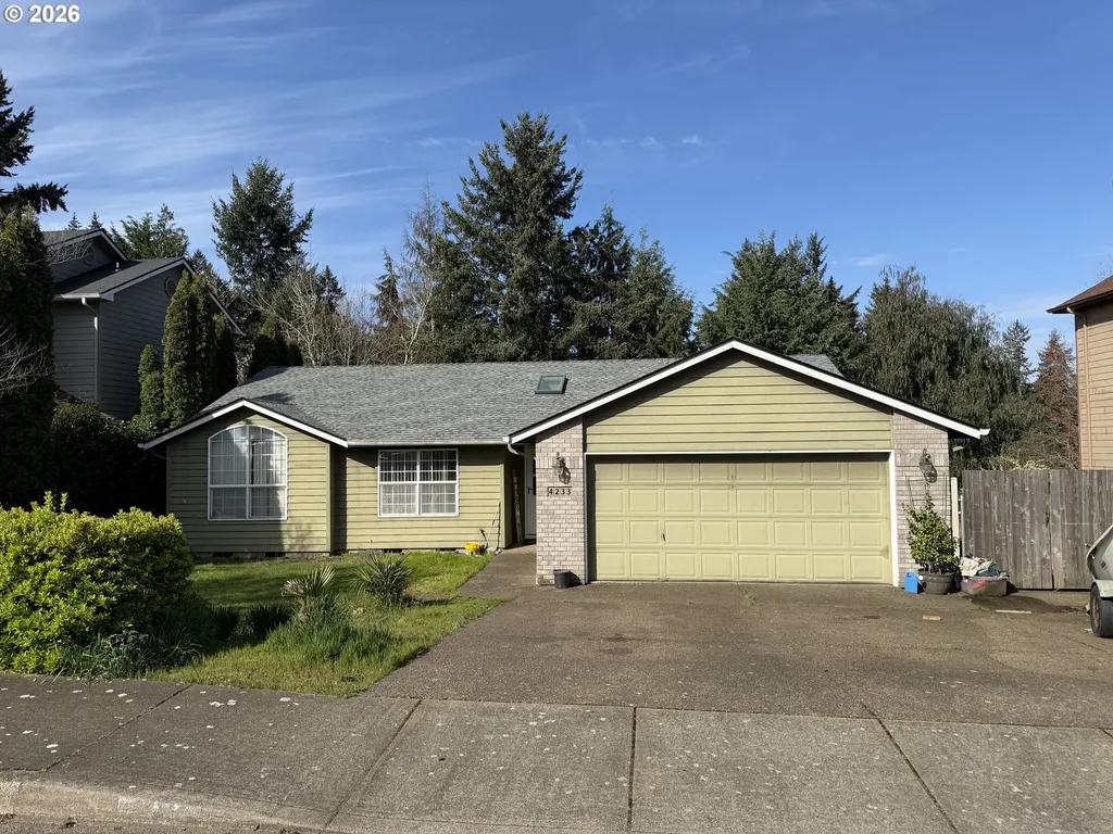 4233 Heavens Way S Salem OR 97302