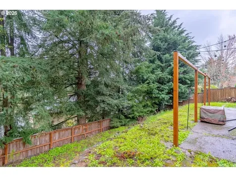 4233 Heavens Way S Salem OR 97302